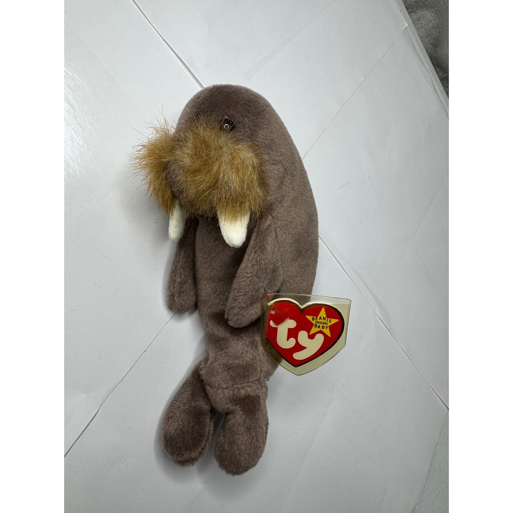 Ty Beanie Baby Jolly the Walrus Brown Plush Animal 1996 Style 4082 with Tags‎